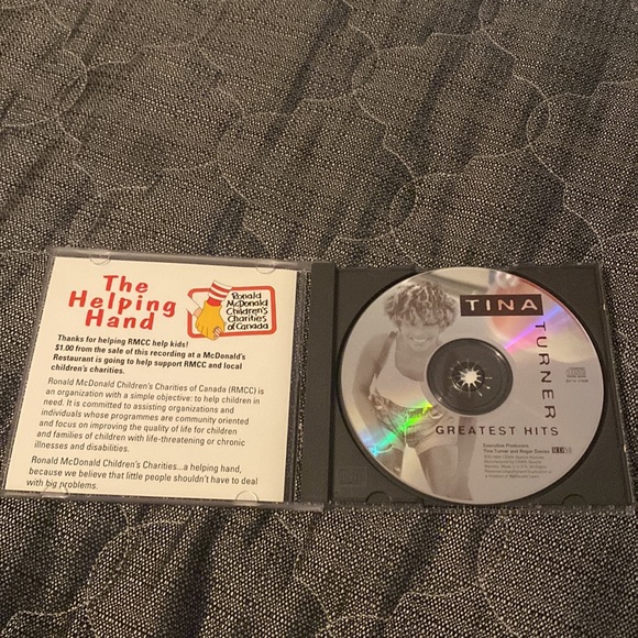🎶 2/6$ Or 5$ Each 🎶
Tina Turner - Greatest Hits - Picture 3 of 4